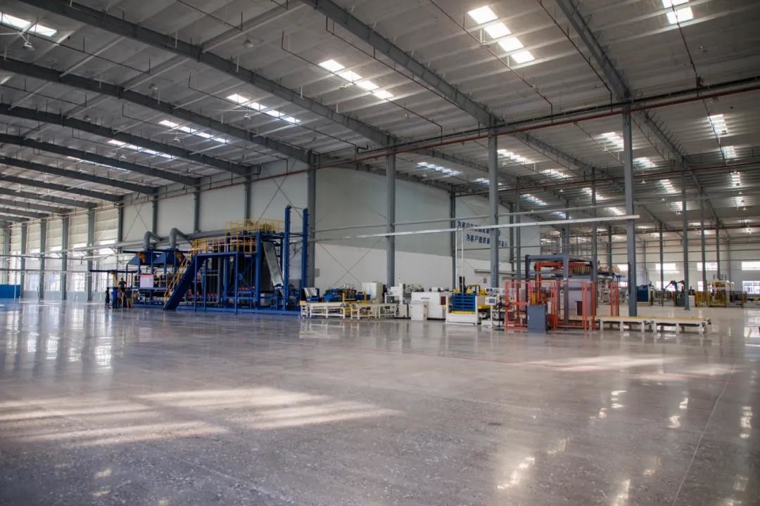 Quente-pressionando a tecnologia de produção usada em produzir o painel de Joaboa